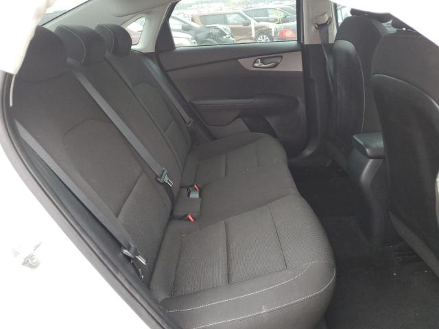 Photo 10 from auction – 2021 KIA FORTE FE with VIN 3KPF24AD1ME291361