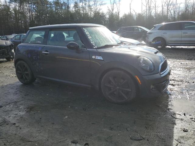 Photo 4 from auction – 2011 MINI COOPER S with VIN WMWSV3C53BTY12622