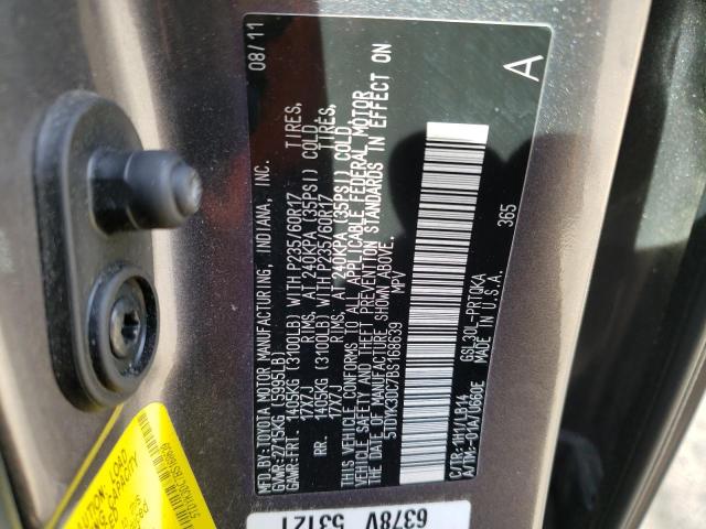 Photo 14 from auction – 2011 TOYOTA SIENNA XLE with VIN 5TDYK3DC7BS168639