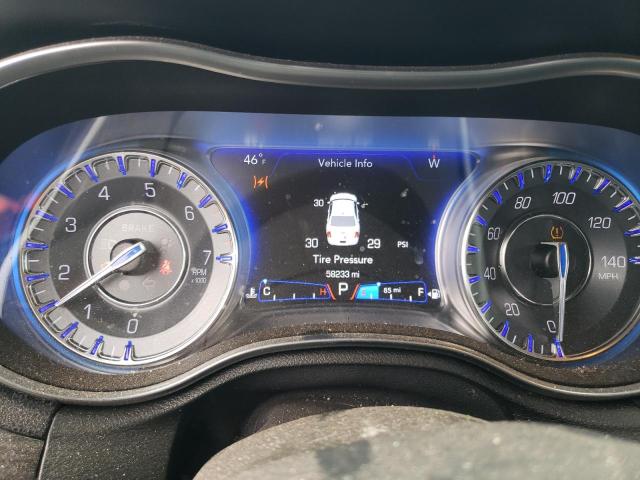 Photo 9 from auction – 2017 CHRYSLER 300 LIMITE with VIN 2C3CCAAG3HH560189