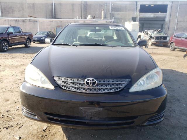 Photo 5 from auction – 2002 TOYOTA CAMRY LE with VIN 4T1BE30K92U025323