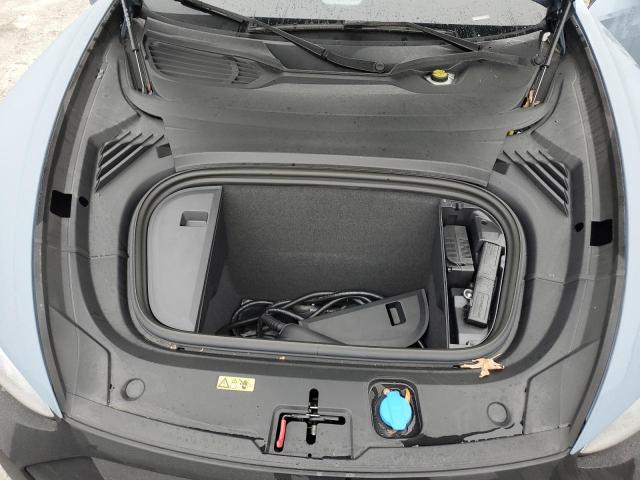 Photo 11 from auction – 2022 AUDI E-TRON GT with VIN WAUEJBFW2N7006629