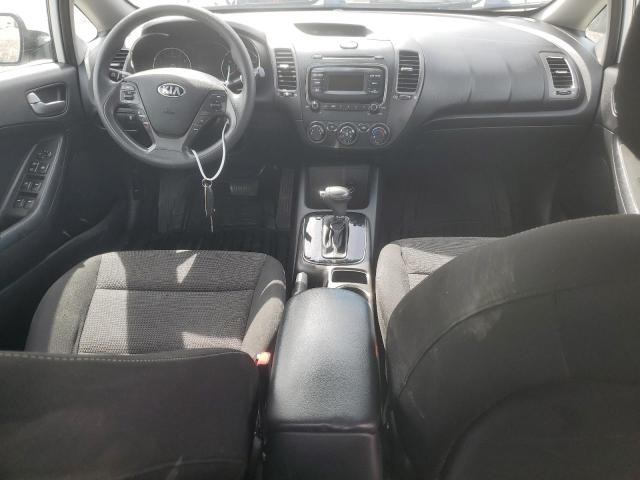 Photo 8 from auction – 2017 KIA FORTE LX with VIN 3KPFK4A71HE143422
