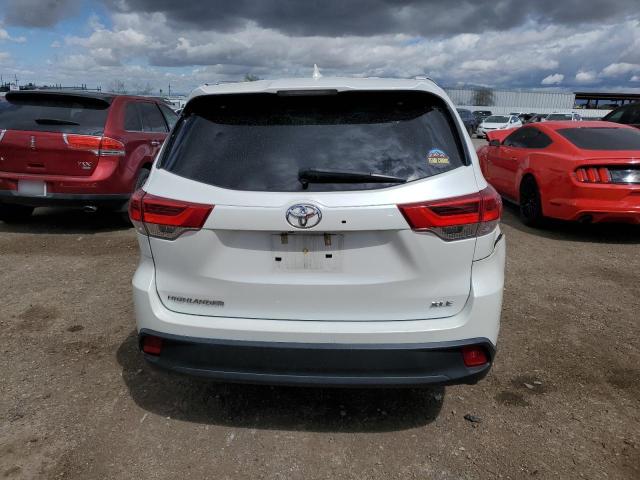 Photo 6 from auction – 2019 TOYOTA HIGHLANDER with VIN 5TDKZRFH0KS334352