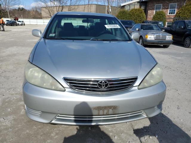 Photo 5 from auction – 2005 TOYOTA CAMRY LE with VIN 4T1BE32K15U506796
