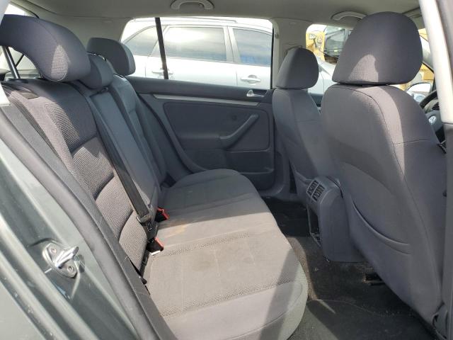 Photo 10 from auction – 2007 VOLKSWAGEN RABBIT with VIN WVWCS71K07W185853