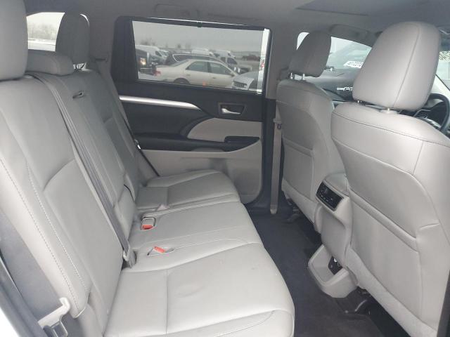 Photo 10 from auction – 2015 TOYOTA HIGHLANDER with VIN 5TDJKRFH5FS128126