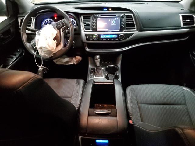 Photo 8 from auction – 2016 TOYOTA HIGHLANDER with VIN 5TDBKRFH8GS252140