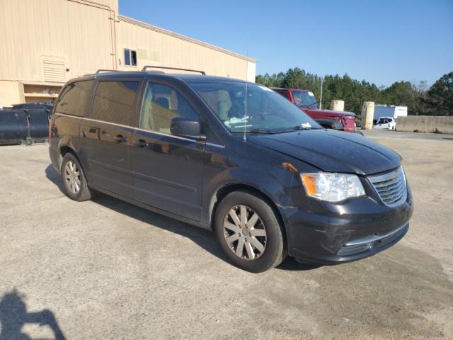 Photo 4 from auction – 2015 CHRYSLER TOWN & COU with VIN 2C4RC1AG5FR677043