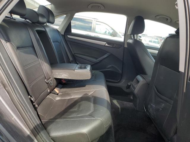 Photo 10 from auction – 2016 VOLKSWAGEN PASSAT with VIN 1VWBT7A33GC018323