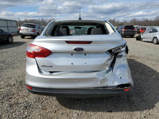 Photo 6 from auction – 2013 FORD FOCUS SE with VIN 1FADP3F24DL338132