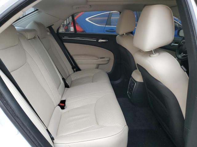 Photo 10 from auction – 2016 CHRYSLER 300C with VIN 2C3CCAET6GH236062