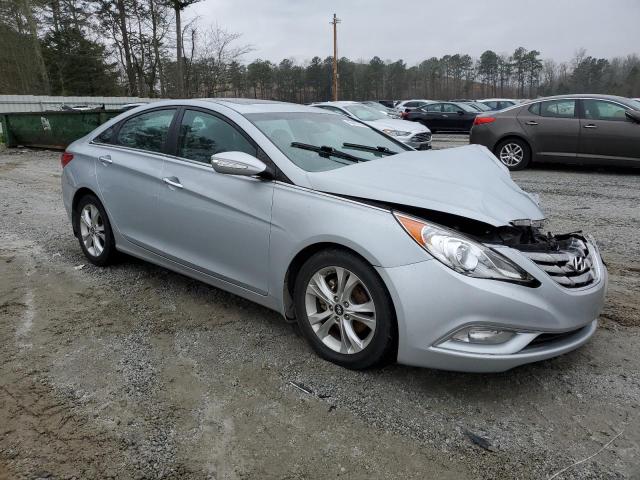 Фото 4 с аукциона – 2011 HYUNDAI SONATA SE с VIN 5NPEC4AC3BH002103