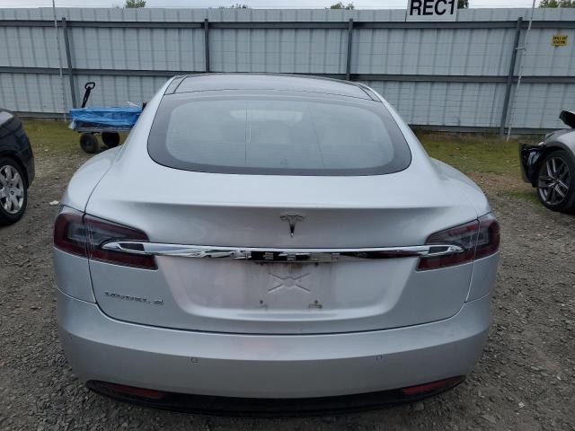 Photo 6 from auction – 2016 TESLA MODEL S with VIN 5YJSA1E22GF162410