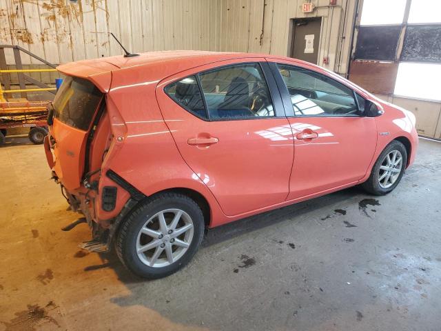 Photo 3 from auction – 2012 TOYOTA PRIUS C with VIN JTDKDTB33C1020148