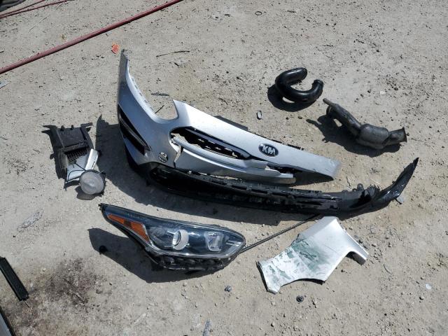 Photo 12 from auction – 2021 KIA FORTE FE with VIN 3KPF24AD3ME359806