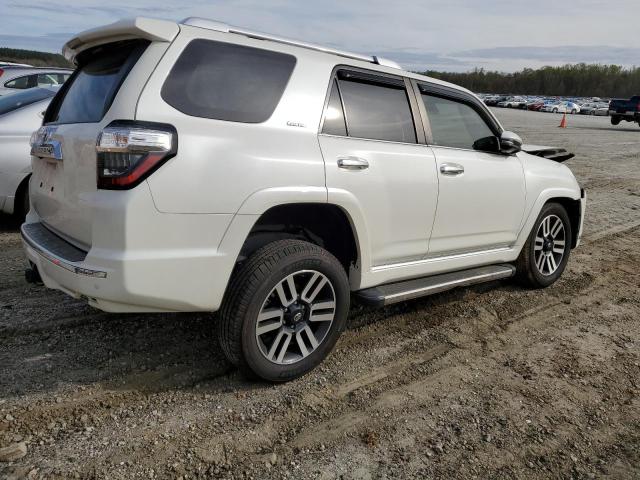 Photo 3 from auction – 2020 TOYOTA 4RUNNER SR with VIN JTEBU5JR0L5765493