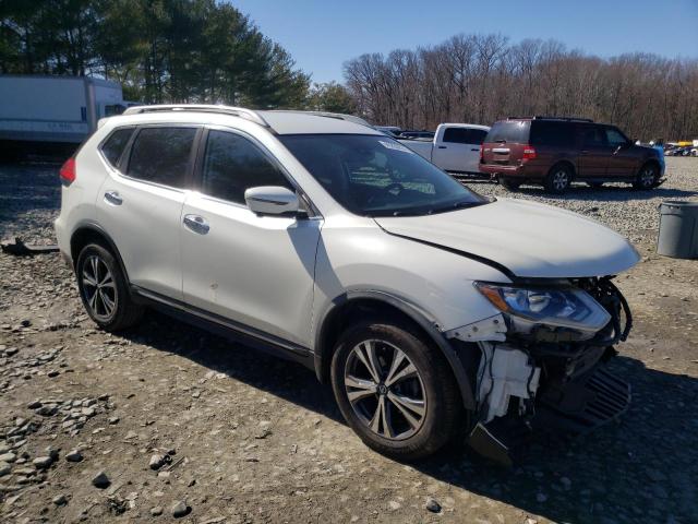 Photo 4 from auction – 2017 NISSAN ROGUE SV with VIN 5N1AT2MV7HC818599