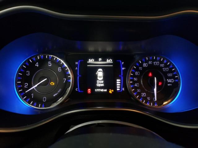 Фото 9 с аукциона – 2015 CHRYSLER 200 LIMITE с VIN 1C3CCCABXFN688398