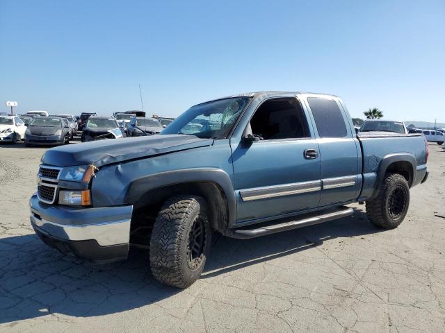 CHEVROLET SILVERADO 2006 with VIN 1GCEC19T06Z188006 - Photo from auction