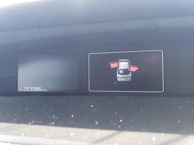 Photo 9 from auction – 2016 TOYOTA PRIUS with VIN JTDKARFU8G3008392
