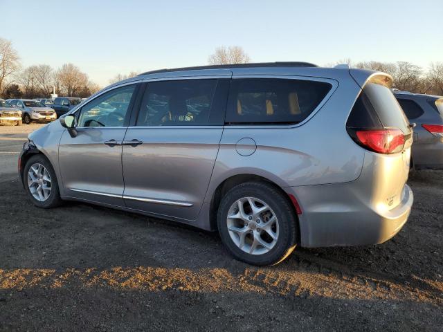 Photo 2 from auction – 2017 CHRYSLER PACIFICA T with VIN 2C4RC1BG9HR820741