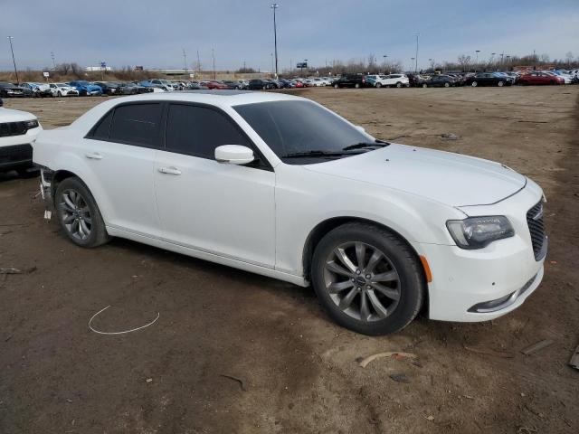 Photo 4 from auction – 2015 CHRYSLER 300 S with VIN 2C3CCABG8FH882404
