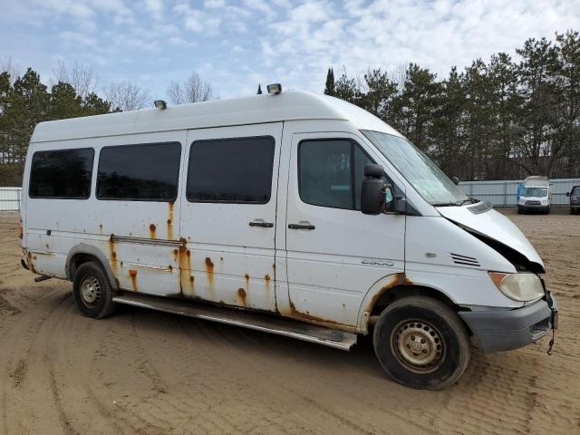 Photo 4 from auction – 2005 SPRINTER 2500 SPRIN with VIN WD2PD744655724213
