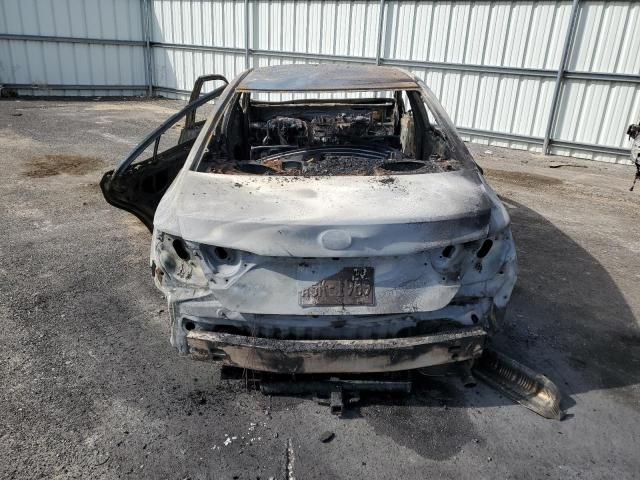 Photo 6 from auction – 2017 TOYOTA CAMRY LE with VIN 4T1BF1FK1HU802823