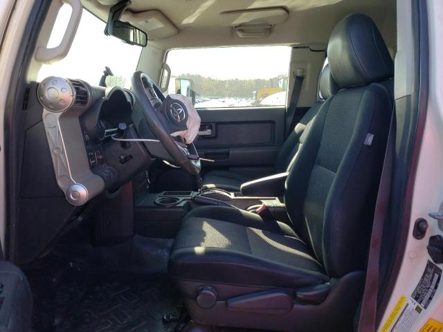 Photo 7 from auction – 2012 TOYOTA FJ CRUISER with VIN JTEZU4BF4CK011902