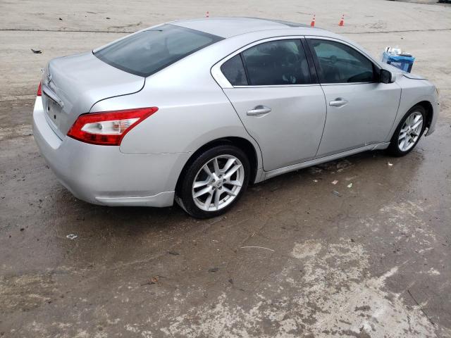 Photo 3 from auction – 2010 NISSAN MAXIMA S with VIN 1N4AA5AP9AC852590