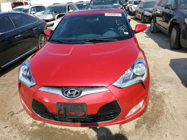 Photo 5 from auction – 2016 HYUNDAI VELOSTER with VIN KMHTC6AD9GU250599