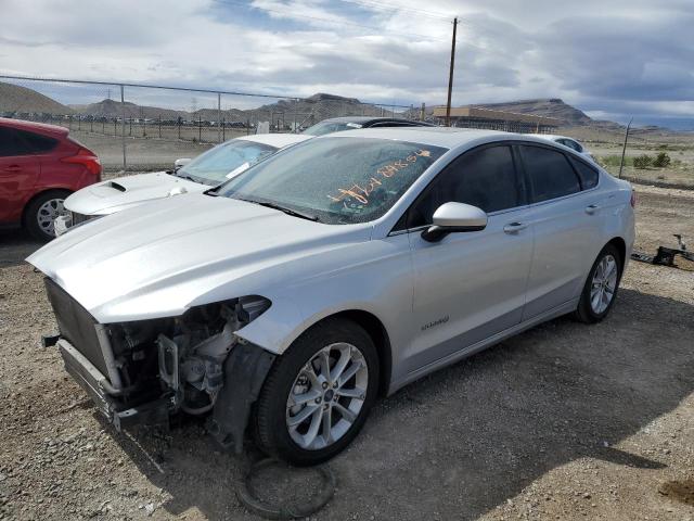 FORD FUSION SE 2019 with VIN 3FA6P0LU5KR182954 - Photo from auction