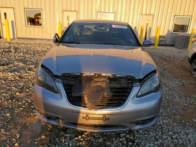 Photo 5 from auction – 2014 CHRYSLER 200 LIMITE with VIN 1C3CCBCG1EN198899