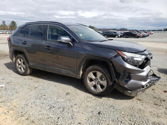 Photo 4 from auction – 2023 TOYOTA RAV4 XLE with VIN 2T3W1RFV4PC228430