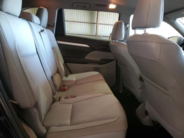 Photo 11 from auction – 2015 TOYOTA HIGHLANDER with VIN 5TDZKRFH5FS066634