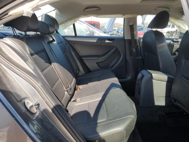 Photo 10 from auction – 2018 VOLKSWAGEN JETTA SE with VIN 3VWDB7AJ0JM257635