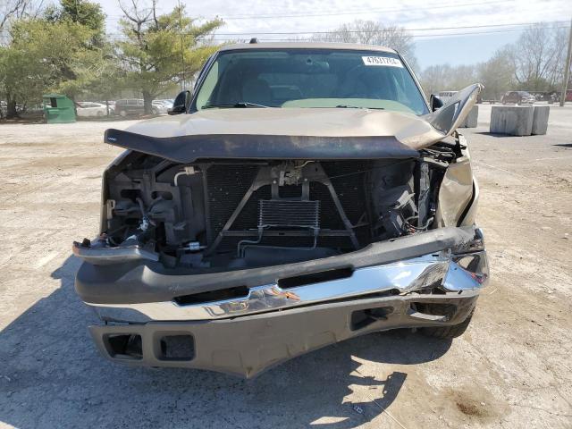 Photo 5 from auction – 2004 CHEVROLET SILVERADO with VIN 1GCEK19T24E292844