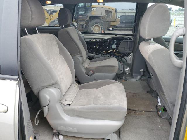 Photo 11 from auction – 2010 TOYOTA SIENNA CE with VIN 5TDKK4CC5AS339755