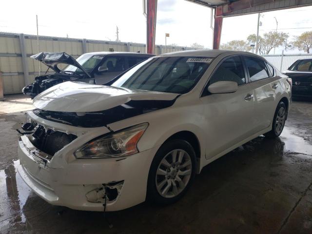 NISSAN ALTIMA 2.5 2014 with VIN 1N4AL3AP8EN334608 - Photo from auction