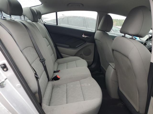 Photo 10 from auction – 2016 KIA FORTE LX with VIN KNAFK4A62G5494256