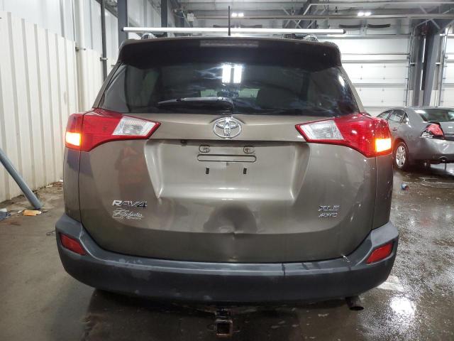 Photo 6 from auction – 2015 TOYOTA RAV4 XLE with VIN 2T3RFREV3FW233549