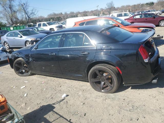 Photo 2 from auction – 2019 CHRYSLER 300 TOURIN with VIN 2C3CCARG2KH623570