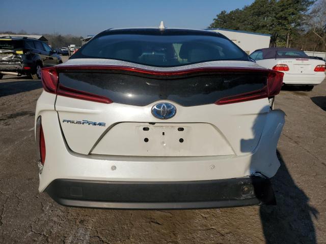 Photo 6 from auction – 2018 TOYOTA PRIUS PRIM with VIN JTDKARFP5J3073511