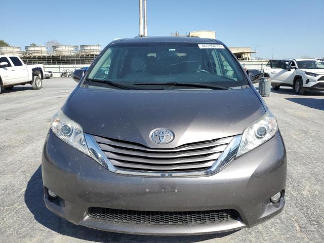Photo 5 from auction – 2015 TOYOTA SIENNA XLE with VIN 5TDYK3DC3FS600889