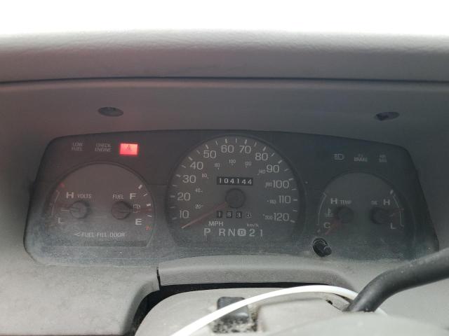Photo 9 from auction – 2000 MERCURY GRAND MARQ with VIN 2MEFM74W6YX722168