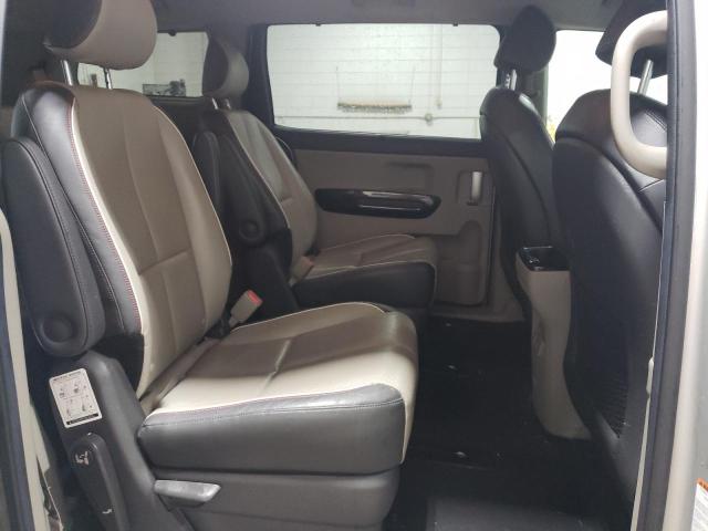 Photo 11 from auction – 2015 KIA SEDONA EX with VIN KNDMC5C11F6036974