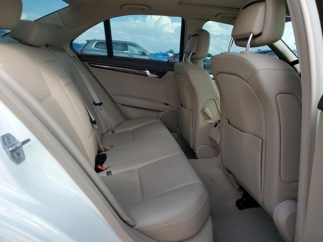 Photo 10 from auction – 2011 MERCEDES-BENZ C 300 with VIN WDDGF5EB7BF654570