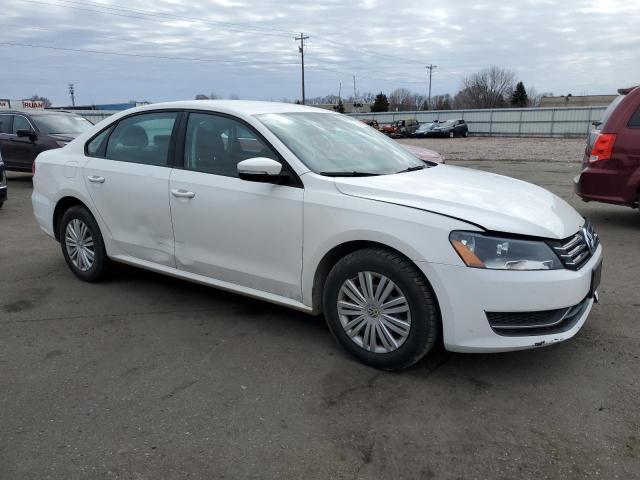 Photo 4 from auction – 2014 VOLKSWAGEN PASSAT S with VIN 1VWAP7A33EC003897