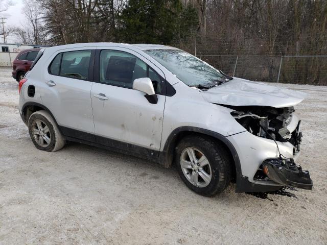 Photo 4 from auction – 2020 CHEVROLET TRAX LS with VIN 3GNCJKSB1LL315506